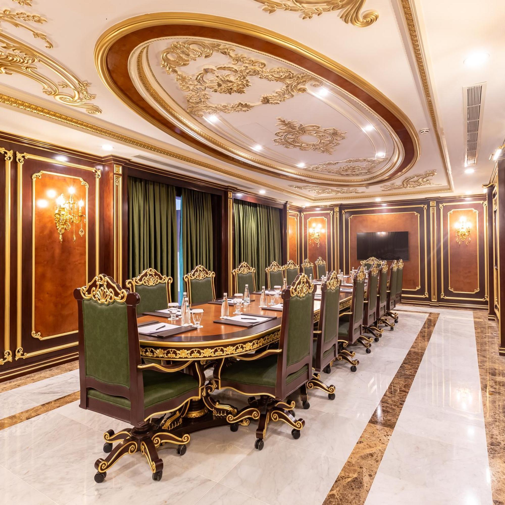 Cristal Erbil Hotel 외부 사진 The meeting room of the Prime Minister