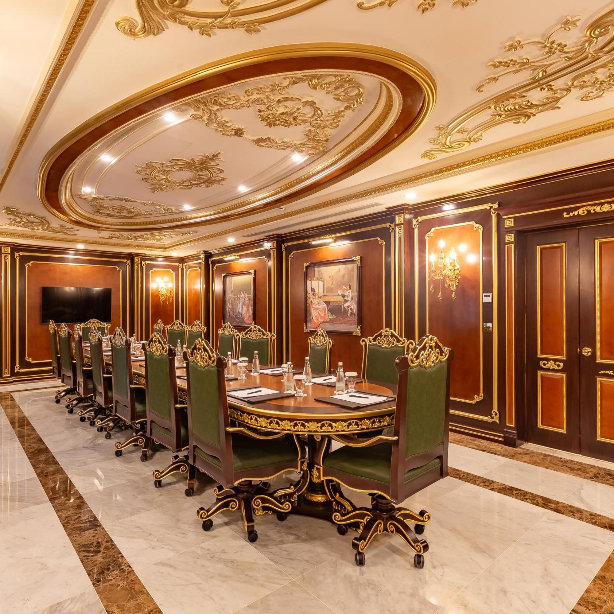Cristal Erbil Hotel 외부 사진 The boardroom of the Presidential Palace
